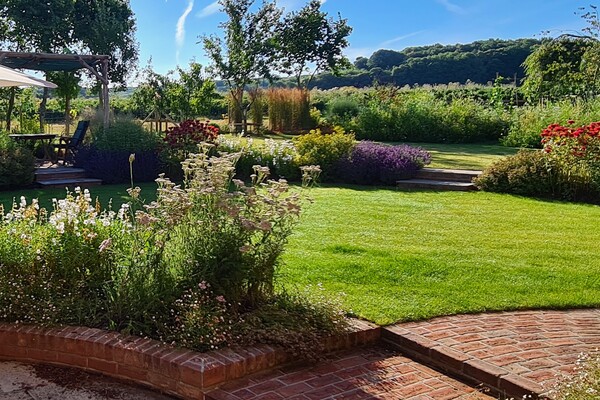 Winter garden by Haywood Landscapes