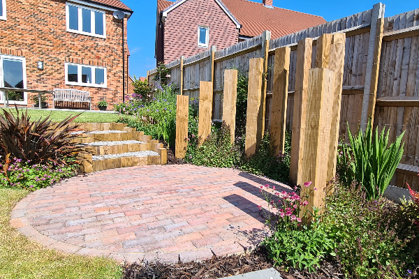 standing post new build garden design
